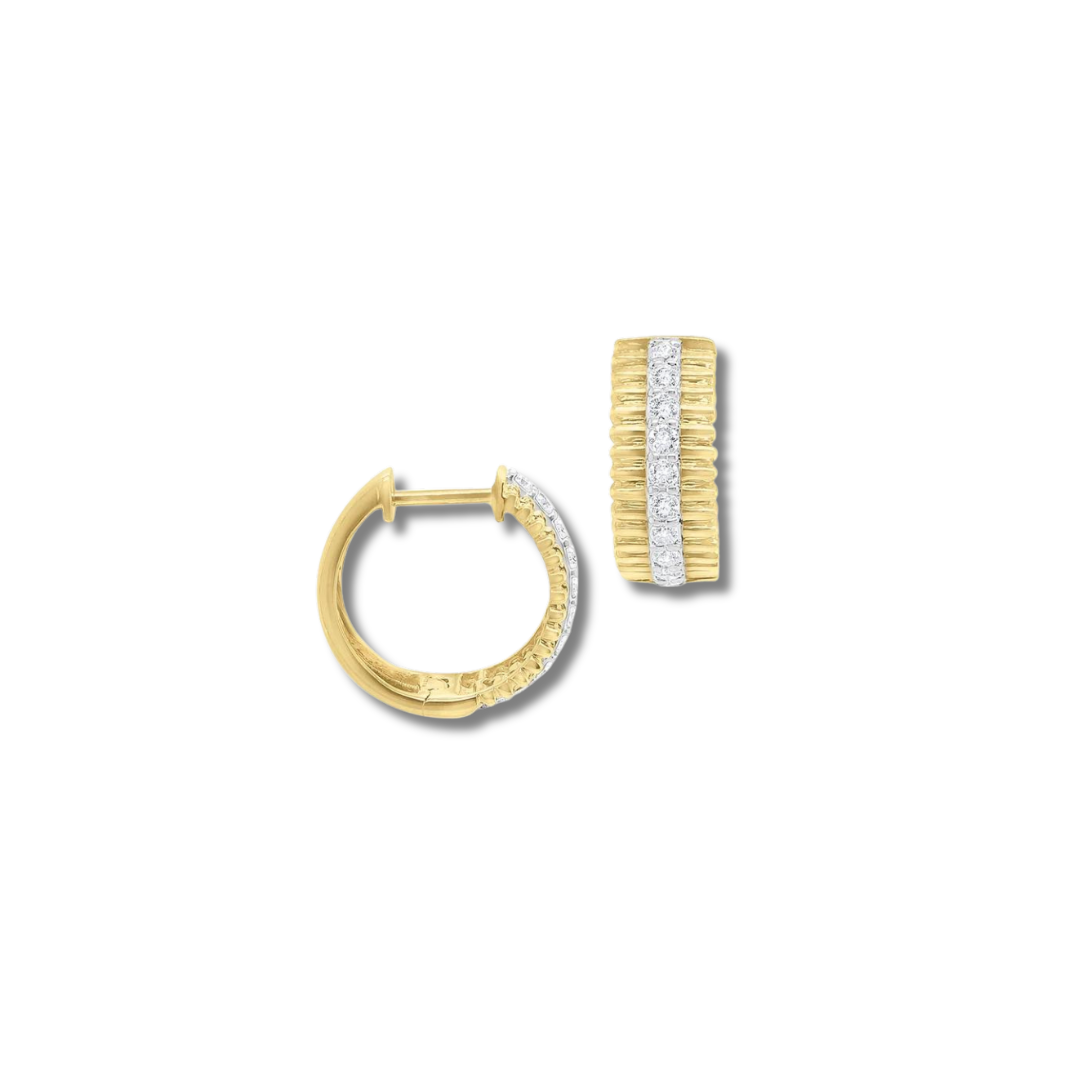 Ridged Diamond Huggie