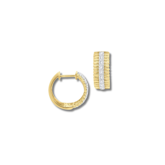 Ridged Diamond Huggie