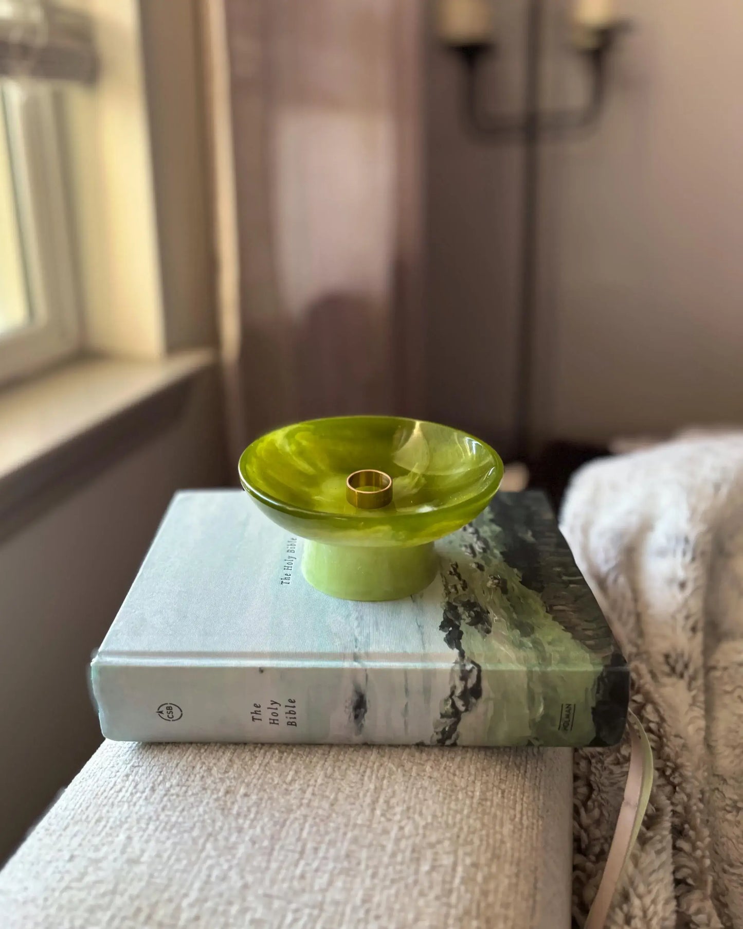 Pia | Resin Pedestal Bowl – Handmade Functional Decor