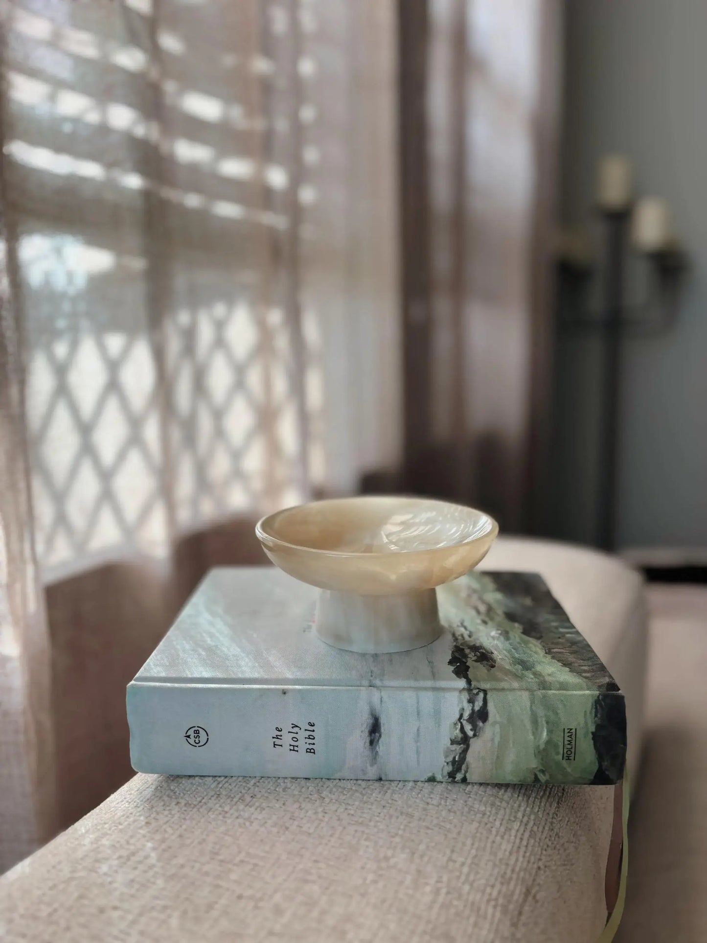 Pia | Resin Pedestal Bowl – Handmade Functional Decor